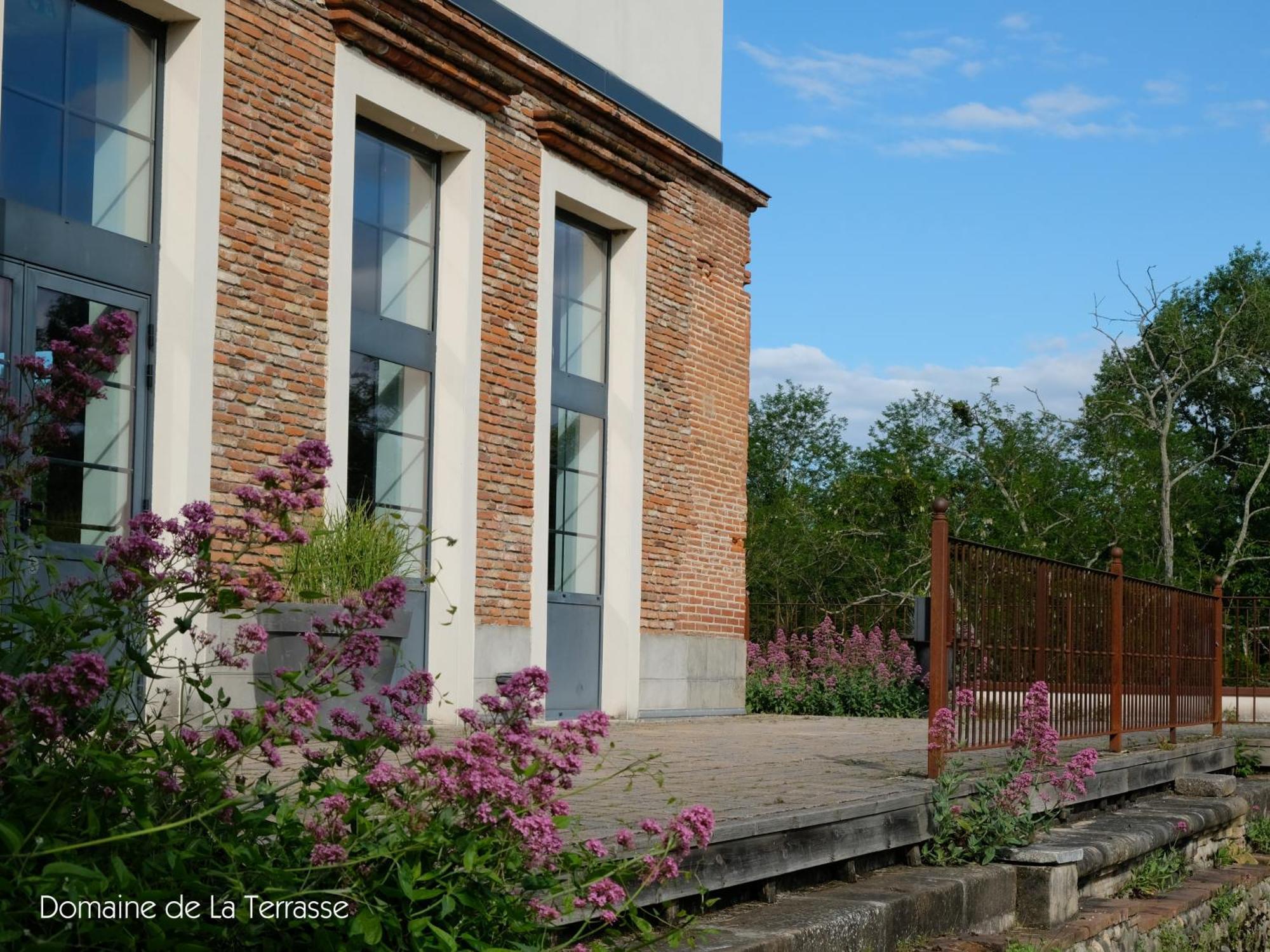 Apartamento Domaine De La Terrasse Carbonne Exterior foto